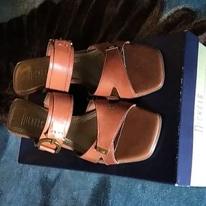 Nickels Dress Shoes Size 6 M Color Nougat